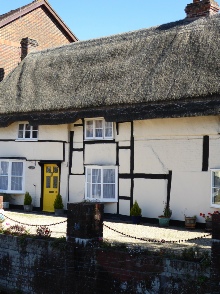 A thatched cottage in Pewsey.